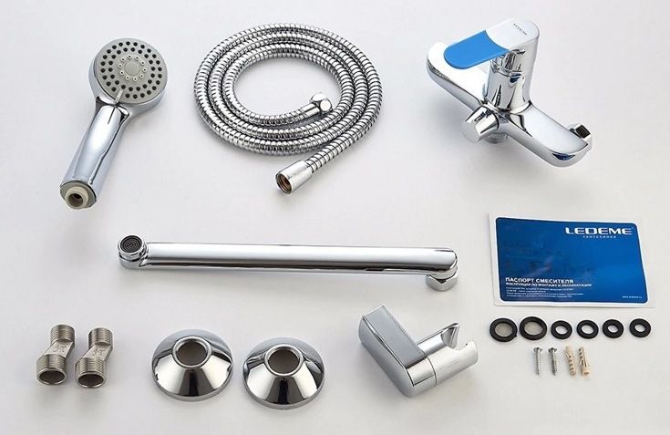 Смеситель для ванны с цветной накладкой Ledeme L2253