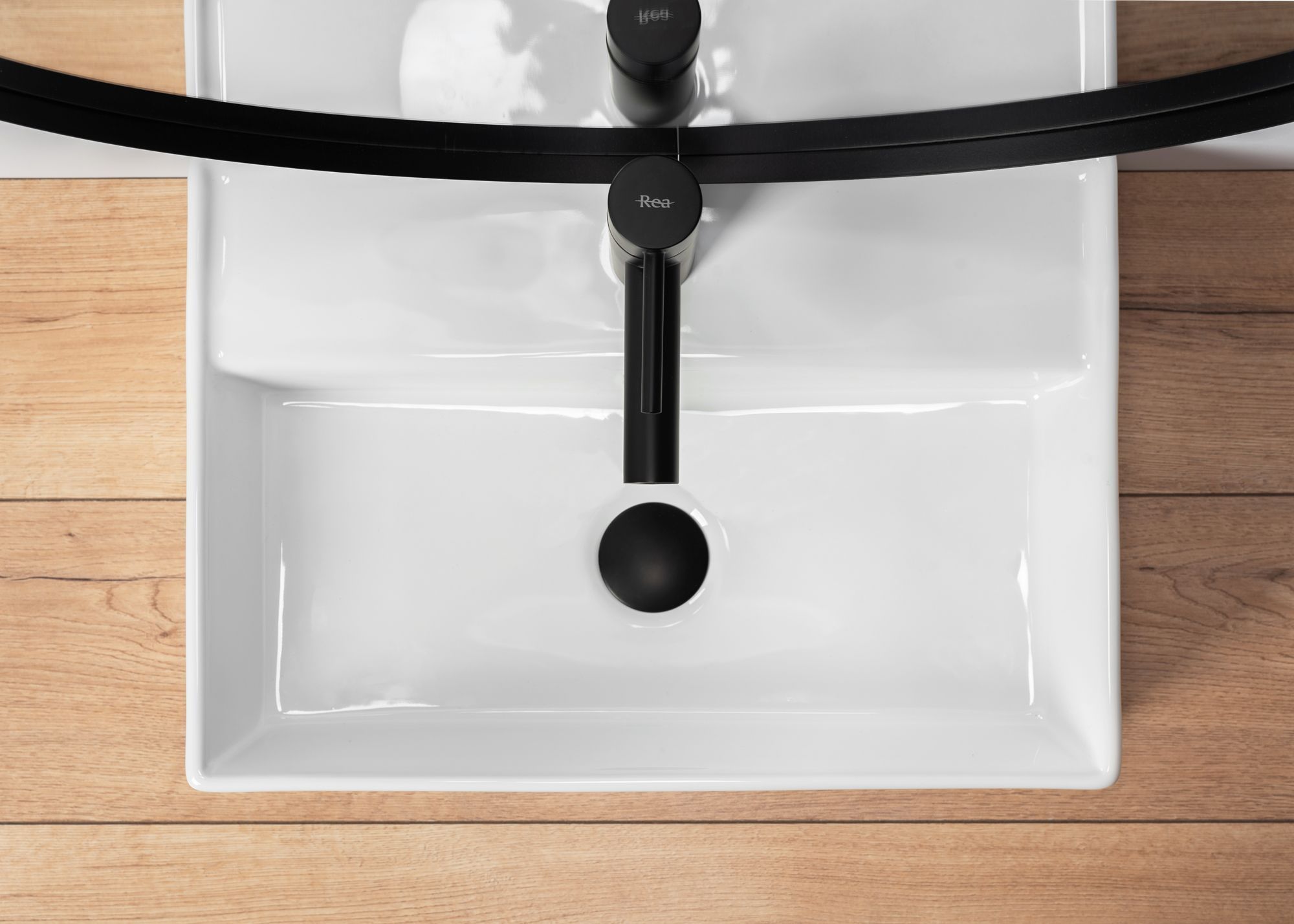 Умывальник Rea Valeria N 50.5x35.5, REA-U5000