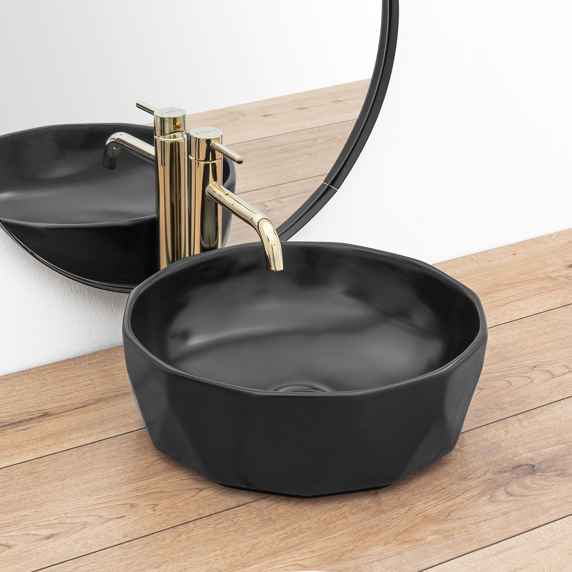 Умывальник Rea Vista Black Matt 41x41, REA-U4602