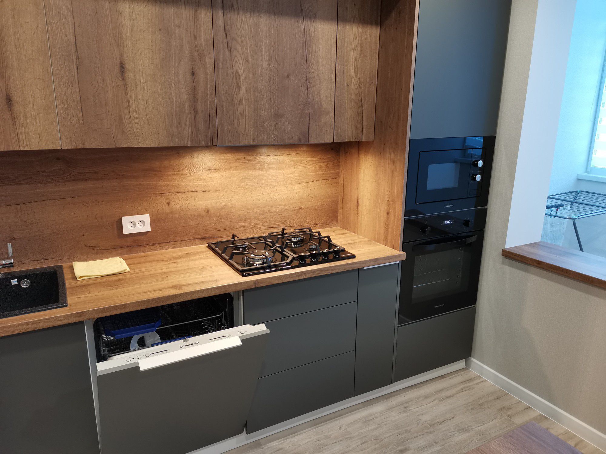 Микроволновая печь встраиваемая Maunfeld MBMO.20.2 PGB