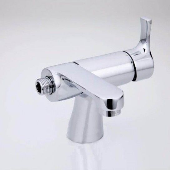 Смеситель для умывальника с гигиеническим душем Frap F1252