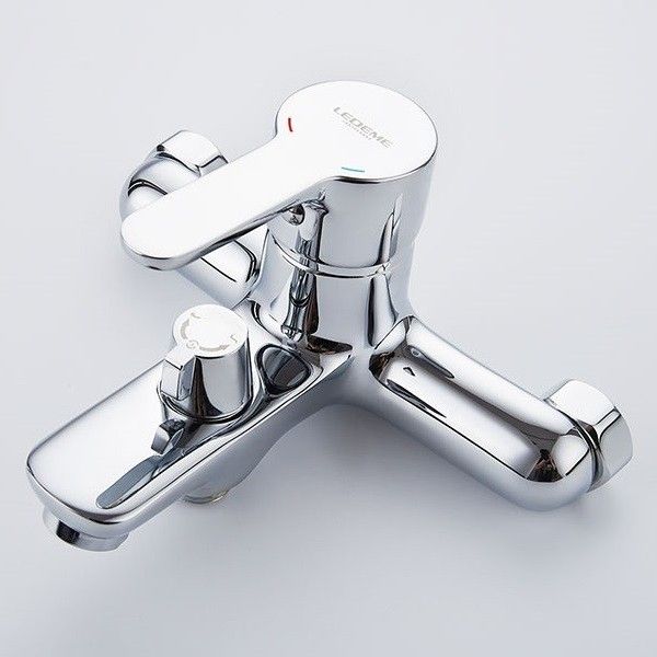 Смеситель для ванны Ledeme L3003