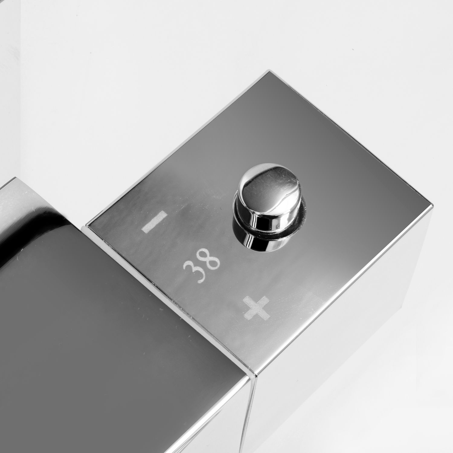 Душевой комплект с термостатическим смесителем для душа WasserKRAFT, A15502