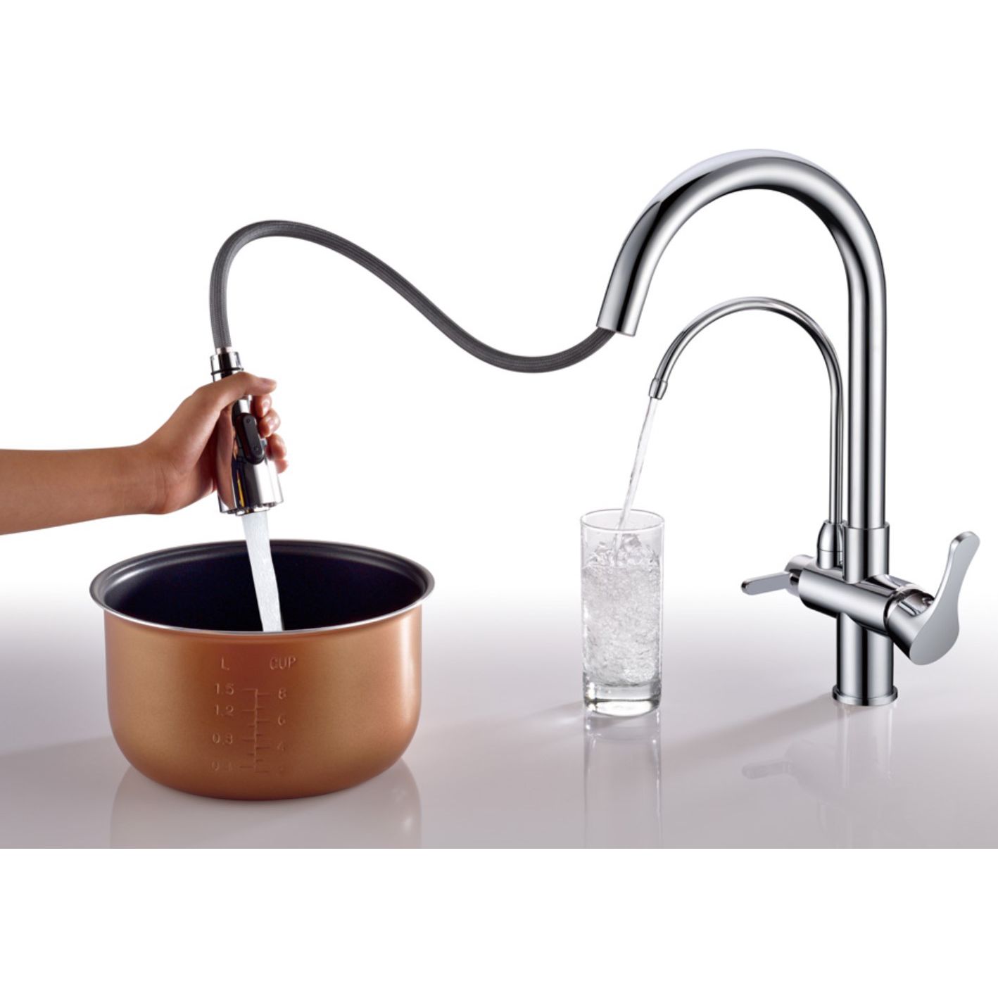 Смеситель для кухни с выжвижным изливом и для фильтрованной воды Ahti Kemi, KM803013