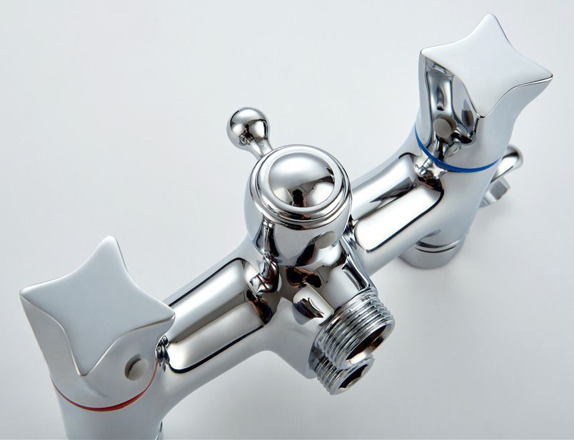 Смеситель для ванны Ledeme L2687