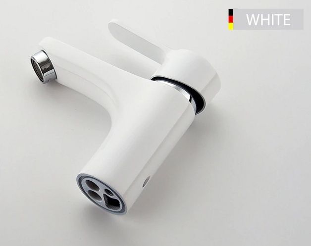 Смеситель для умывальника белый Ledeme L1003W