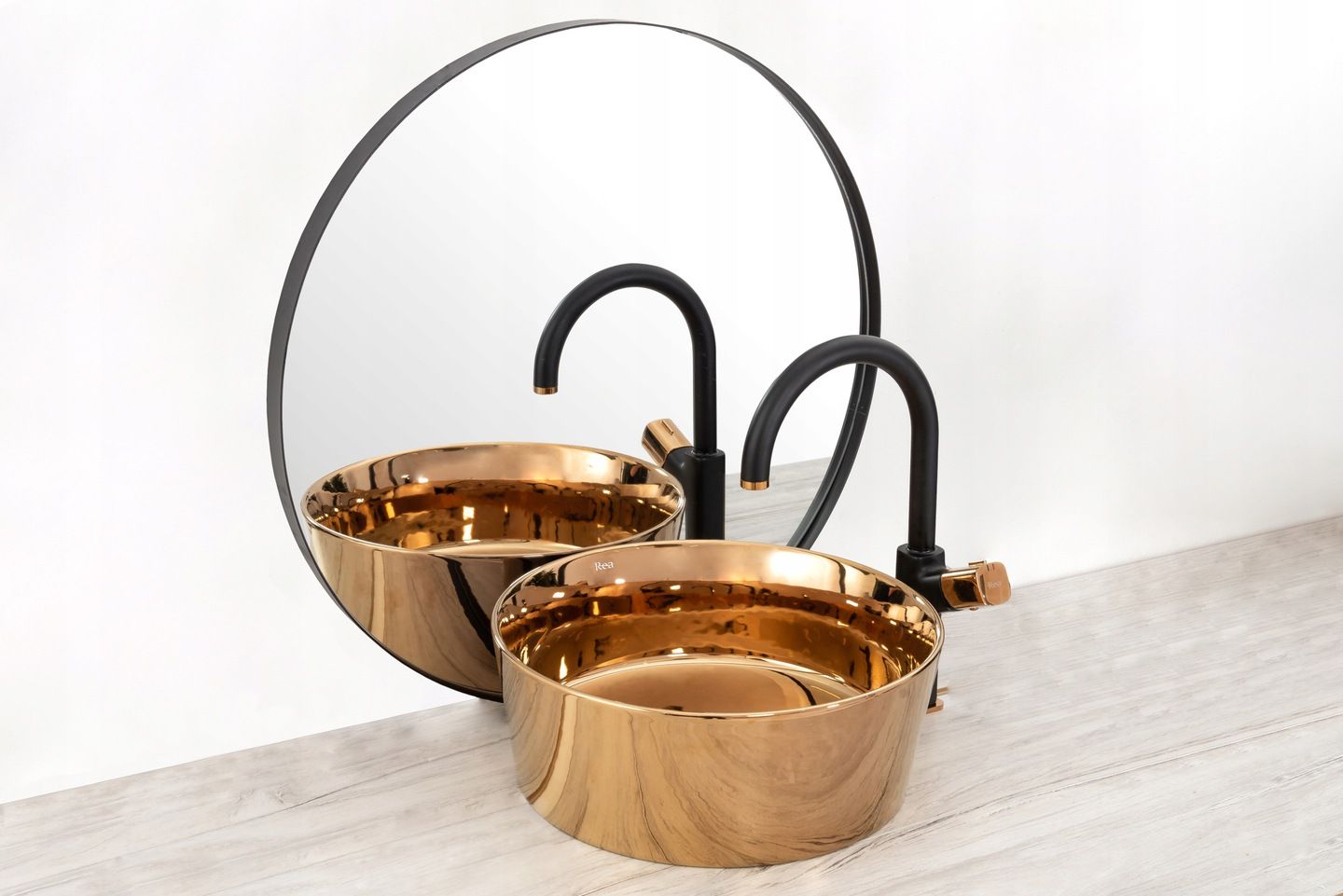 Смеситель для умывальника Rea Salto Black, REA-B6351