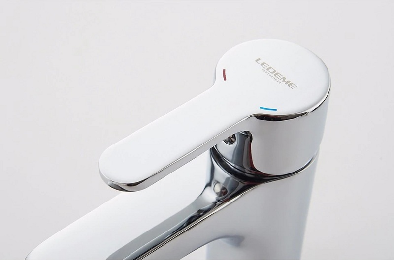 Смеситель для умывальника Ledeme L1003