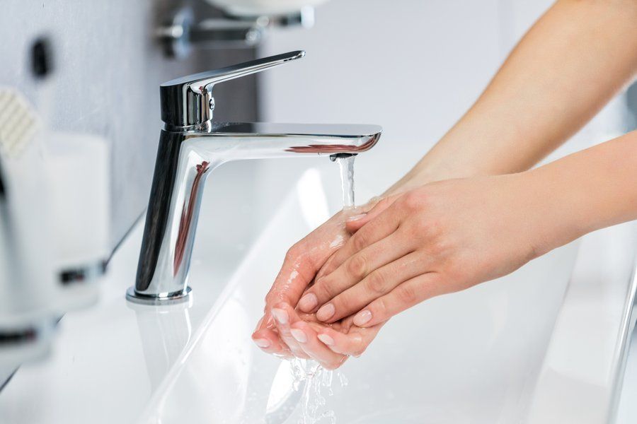 Смеситель для умывальника Ravak Classic CL 012.00, X070080