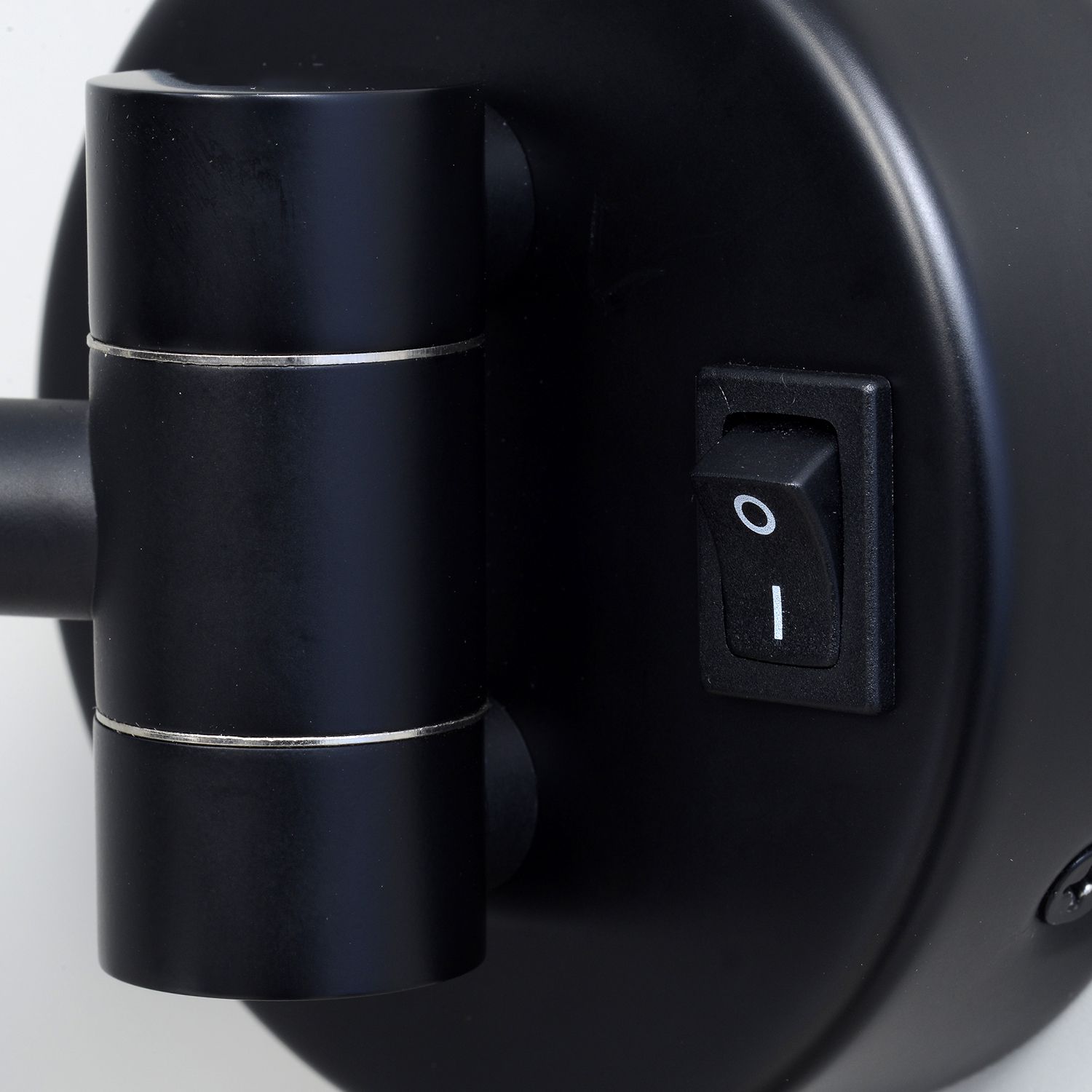 Зеркало с LED-подсветкой, 3-х кратным увеличением WasserKRAFT, K-1004BLACK