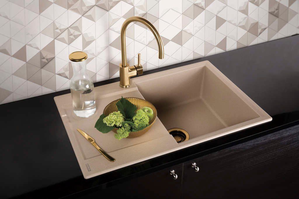 Кухонный смеситель Omoikiri Wakayama -PVD-LG, 4994291