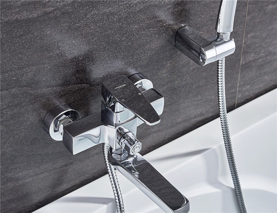 Смеситель для ванны Ledeme L3130