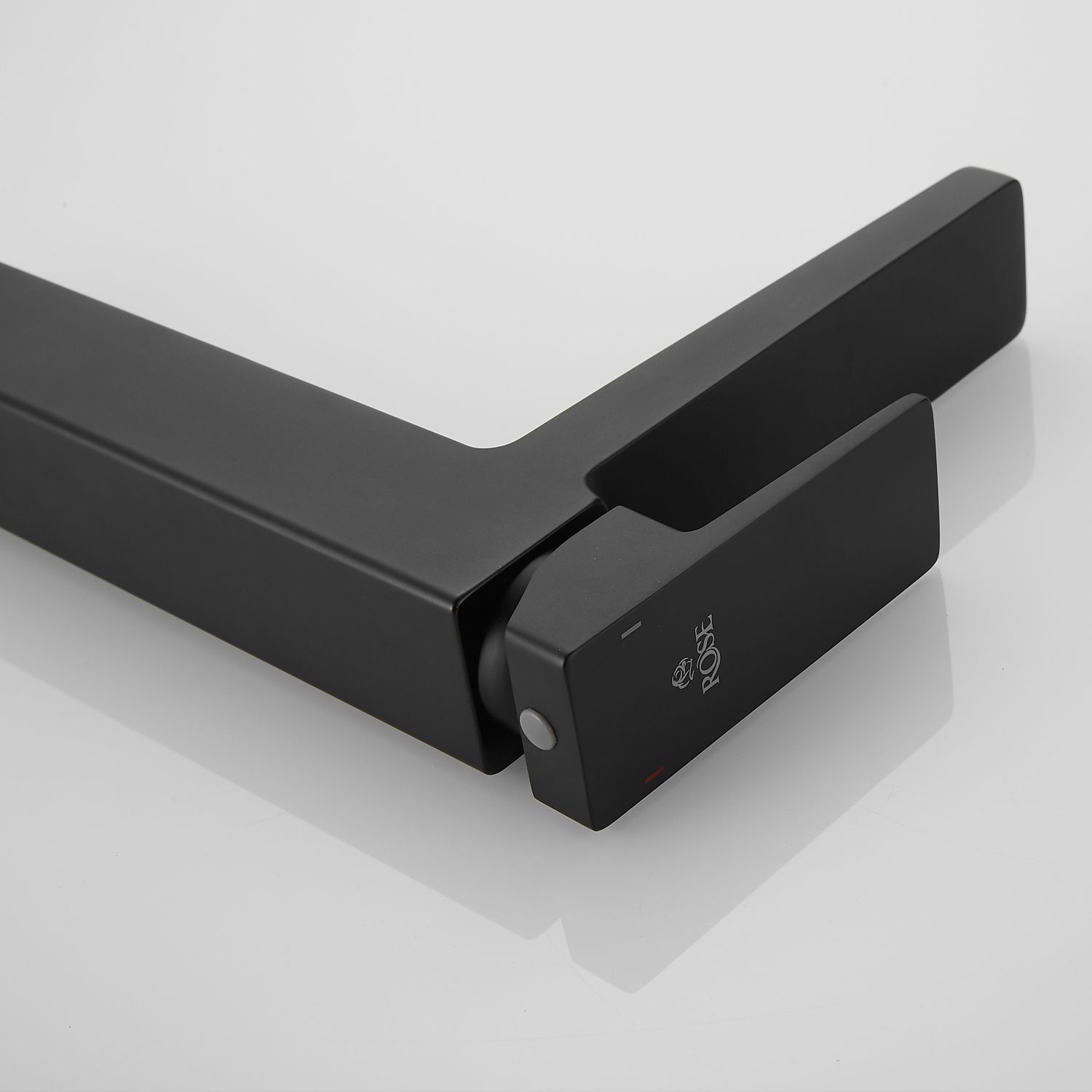 Высокий смеситель для раковины Rose, R2811H