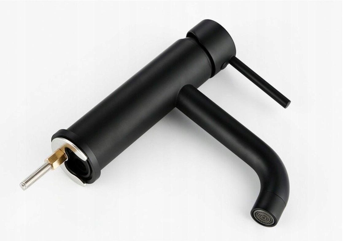 Смеситель для умывальника Rea Lungo Black, REA-B4102