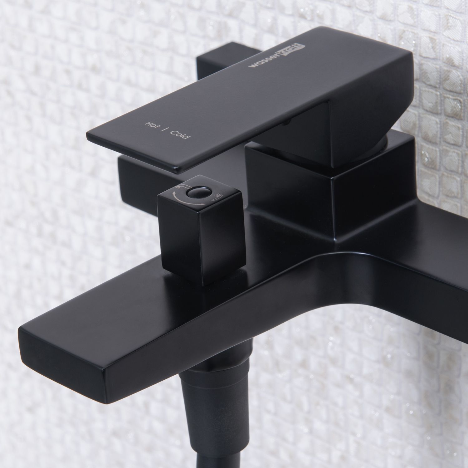 Смеситель для ванны с коротким изливом WasserKRAFT Abens, 2001