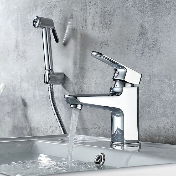 Смеситель для умывыльника с лейкой Ledeme L1254