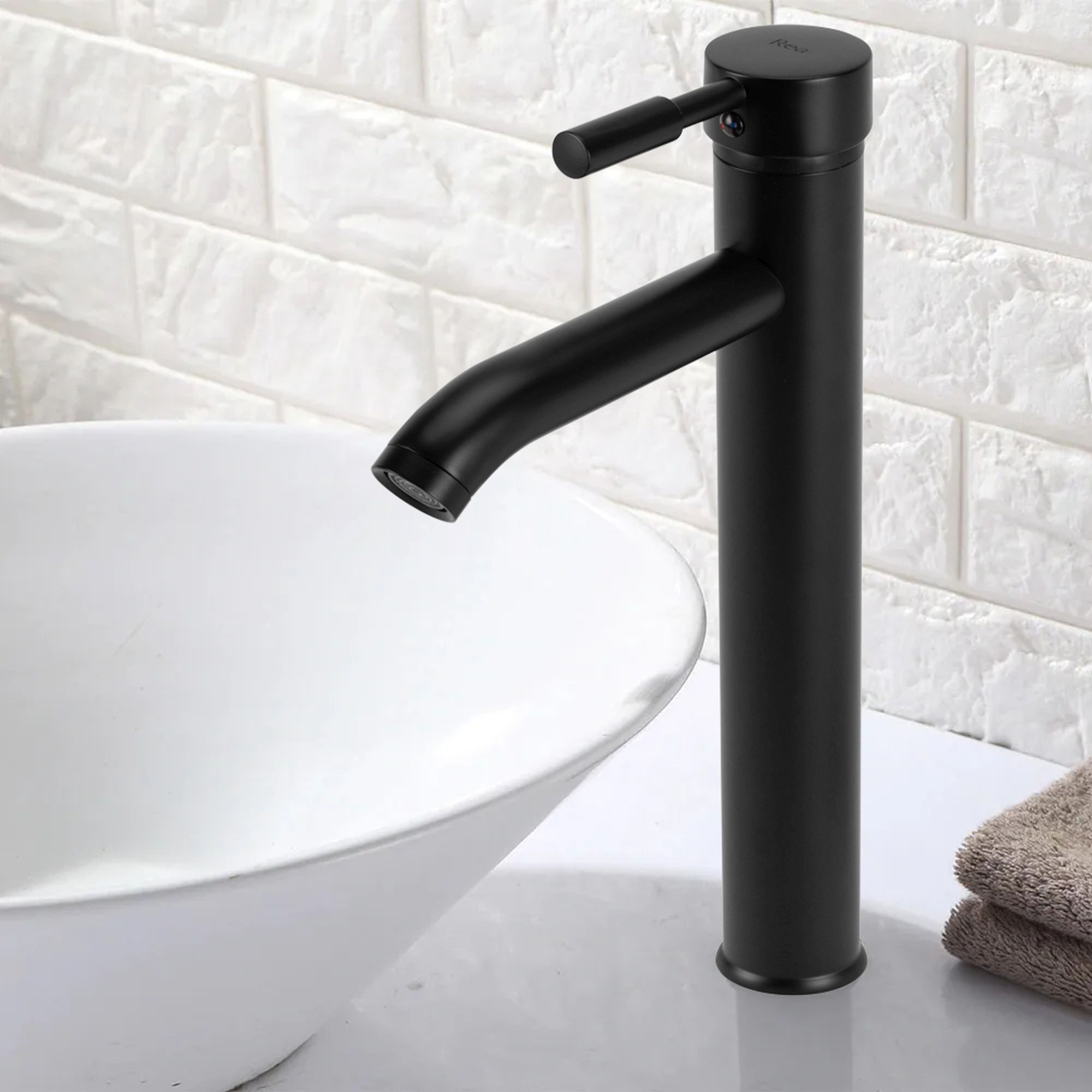 Смеситель для умывальника Rea Graf Black, REA-B8665