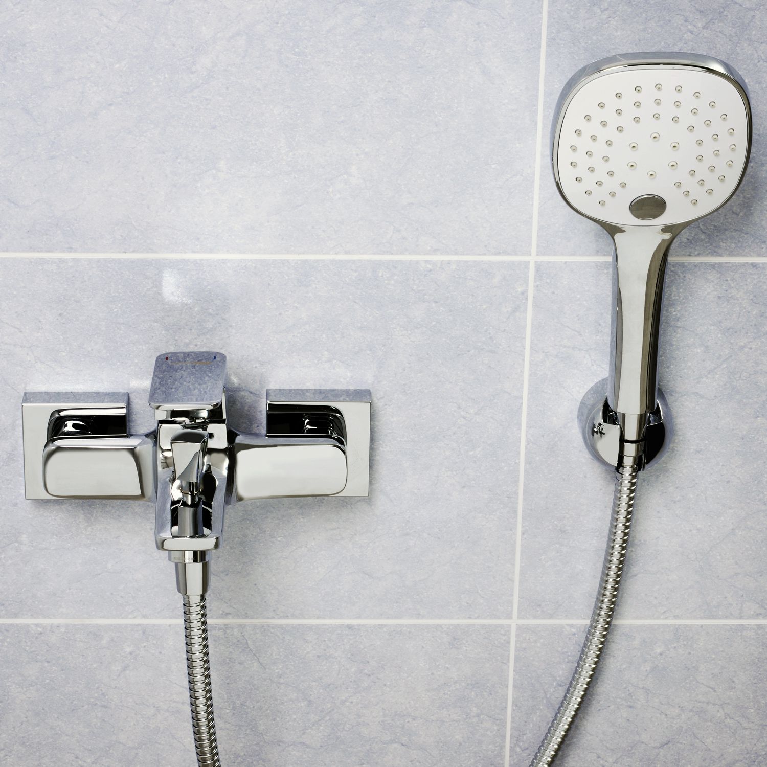 Смеситель для ванны с коротким изливом WasserKRAFT Salm, 2701