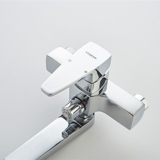 Смеситель для ванны Ledeme L3130