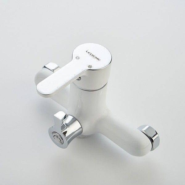 Смеситель для ванны Ledeme L2203W