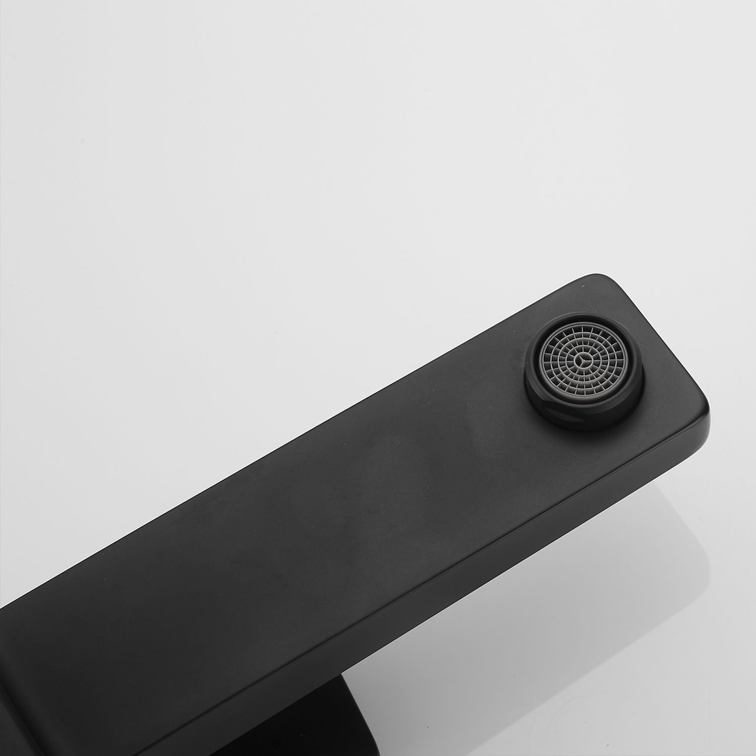 Высокий смеситель для раковины Rose, R2811H