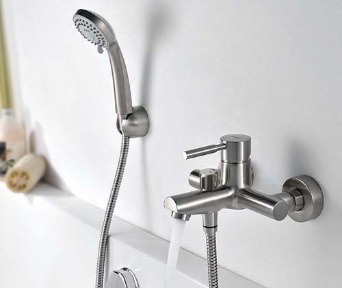 Смеситель для ванны с коротким изливом WasserKRAFT Wern, 4201