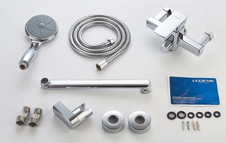 Смеситель для ванны Ledeme L2233