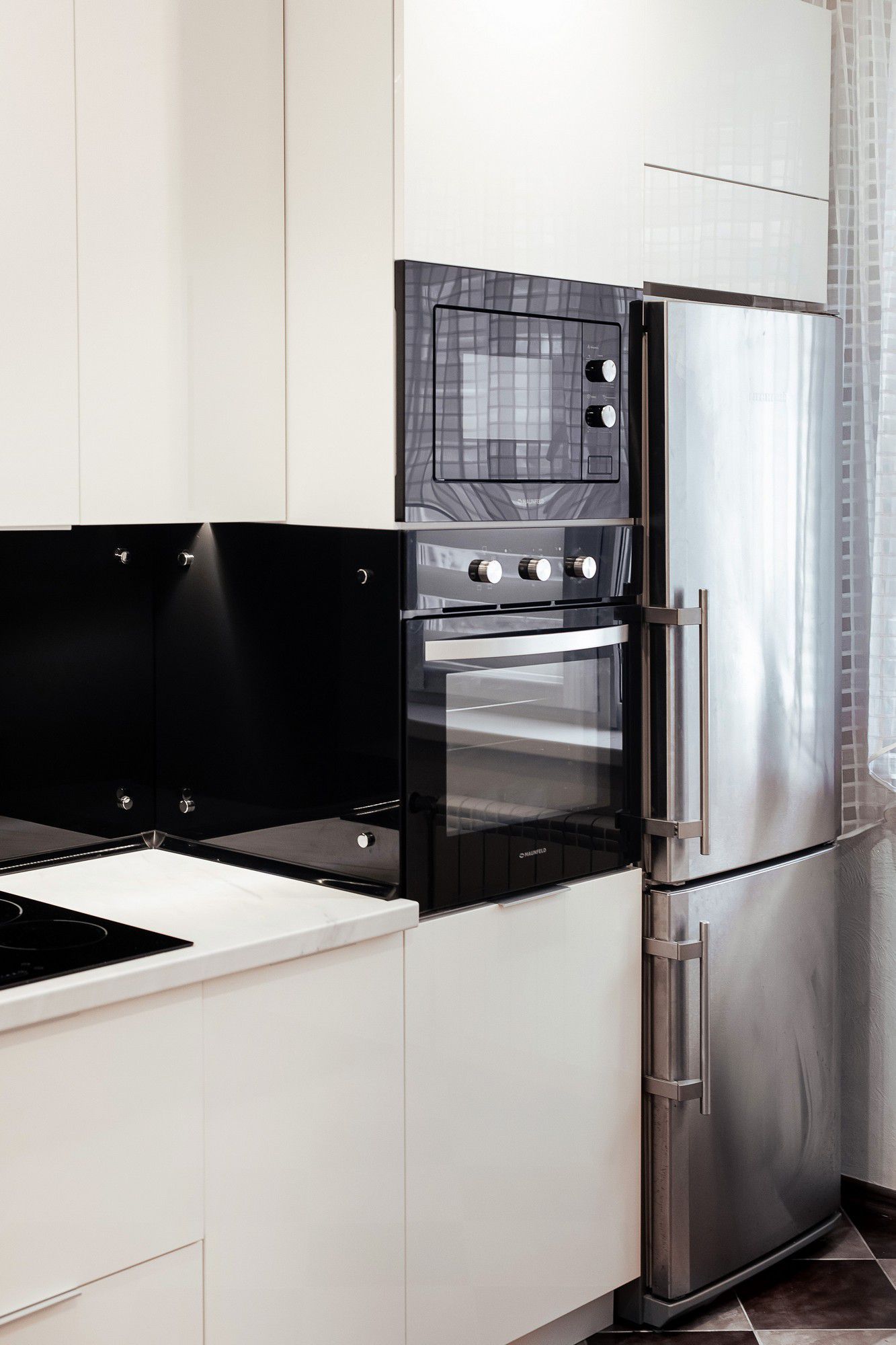 Микроволновая печь встраиваемая Maunfeld MBMO.20.2 PGB