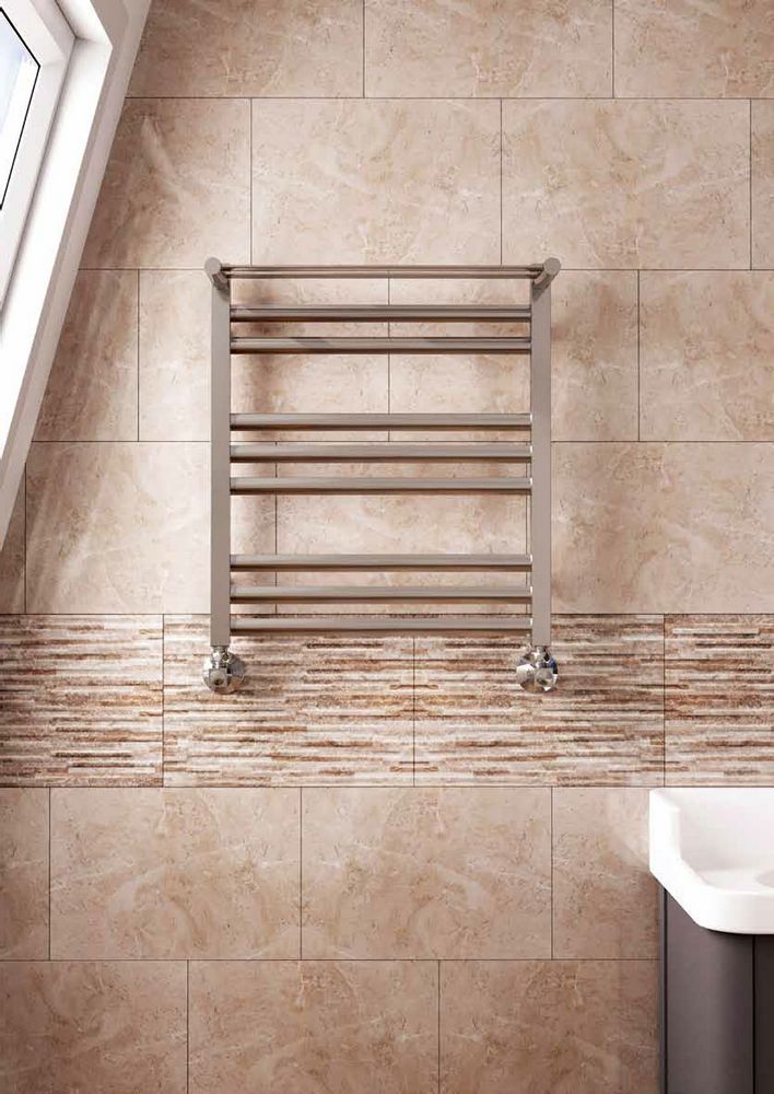 Водяной полотенцесушитель Ukko Норланд с полкой