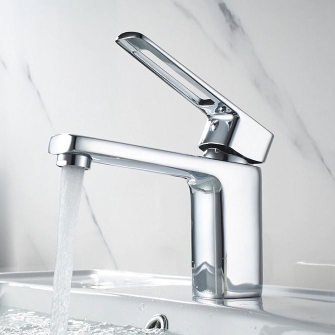 Смеситель для умывальника Ledeme L1067