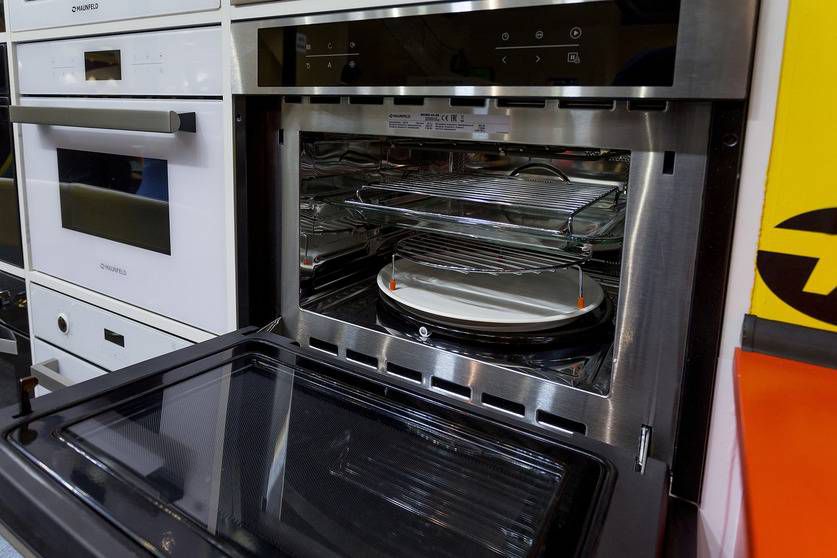 Шкаф духовой электрический с функцией СВЧ Maunfeld, MCMO.44.9S