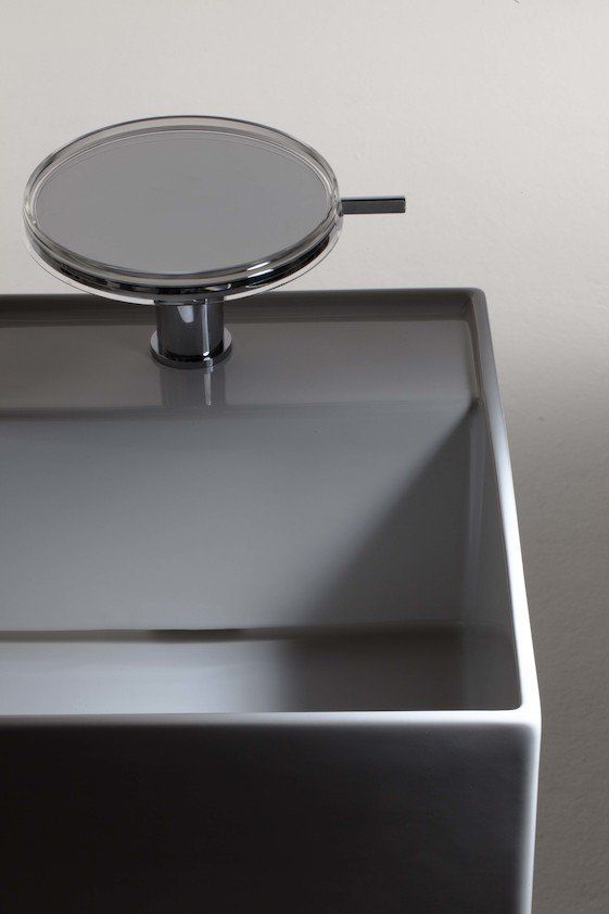 Свободностоящая раковина Laufen Kartell 37,5x43,5, 8.1133.1.000.112.1