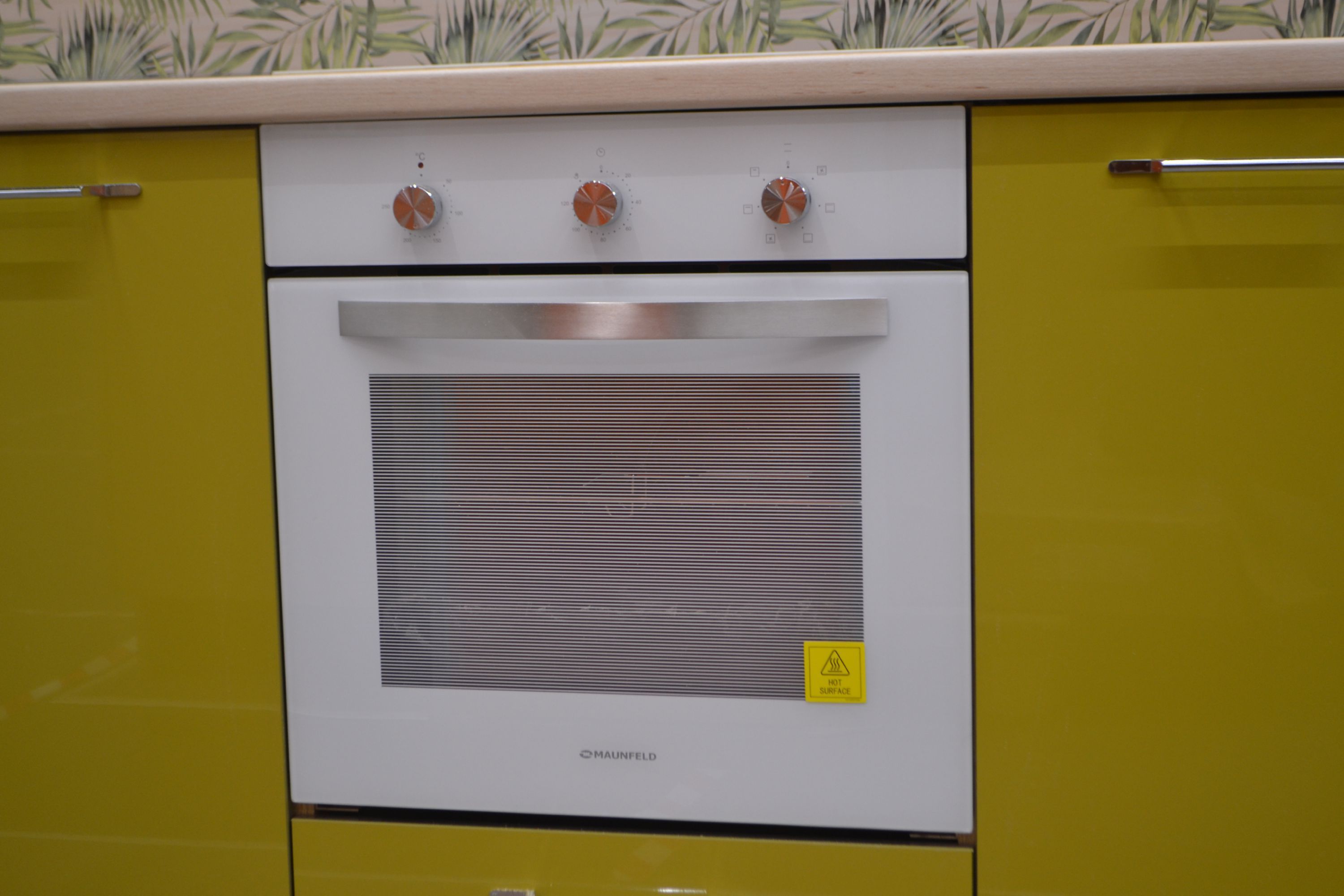 Шкаф духовой электрический Maunfeld EOEС.586W