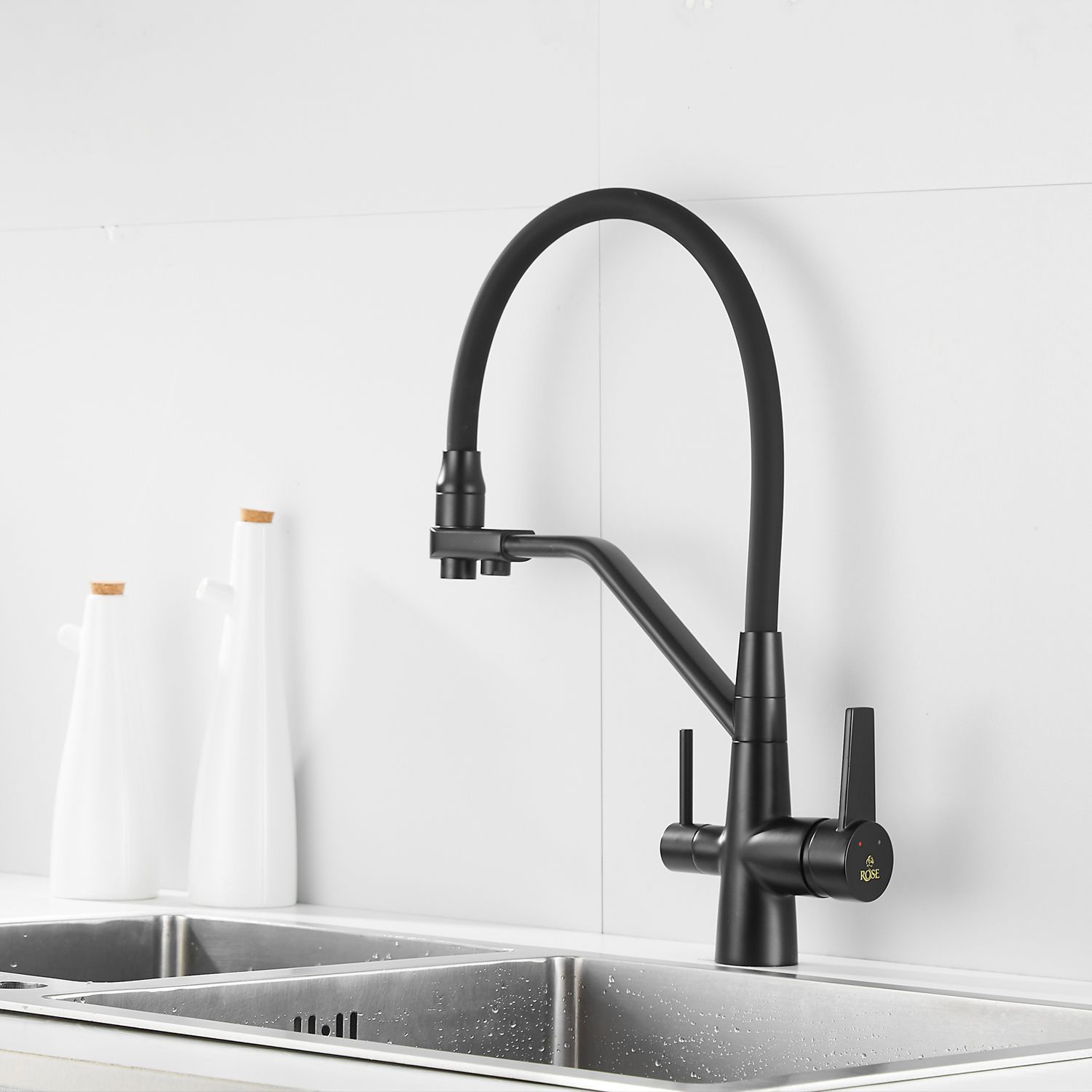 Смеситель для кухни с гибким изливом под фильтр Rose, R558H