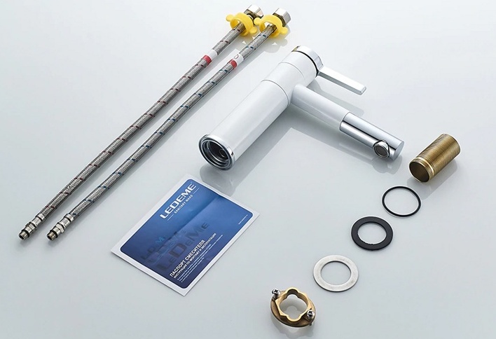 Смеситель для умывальника белый/хром Ledeme L1152