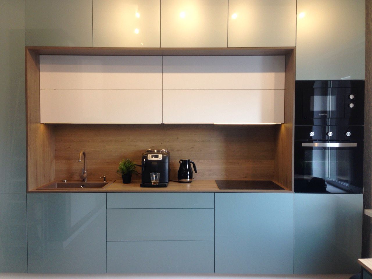 Микроволновая печь встраиваемая Maunfeld MBMO.20.2 PGB