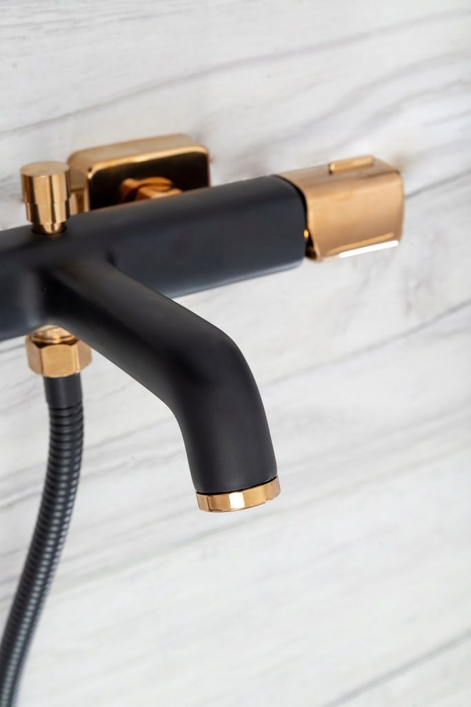 Смеситель для ванны Rea Salto Black Gold, REA-B6352