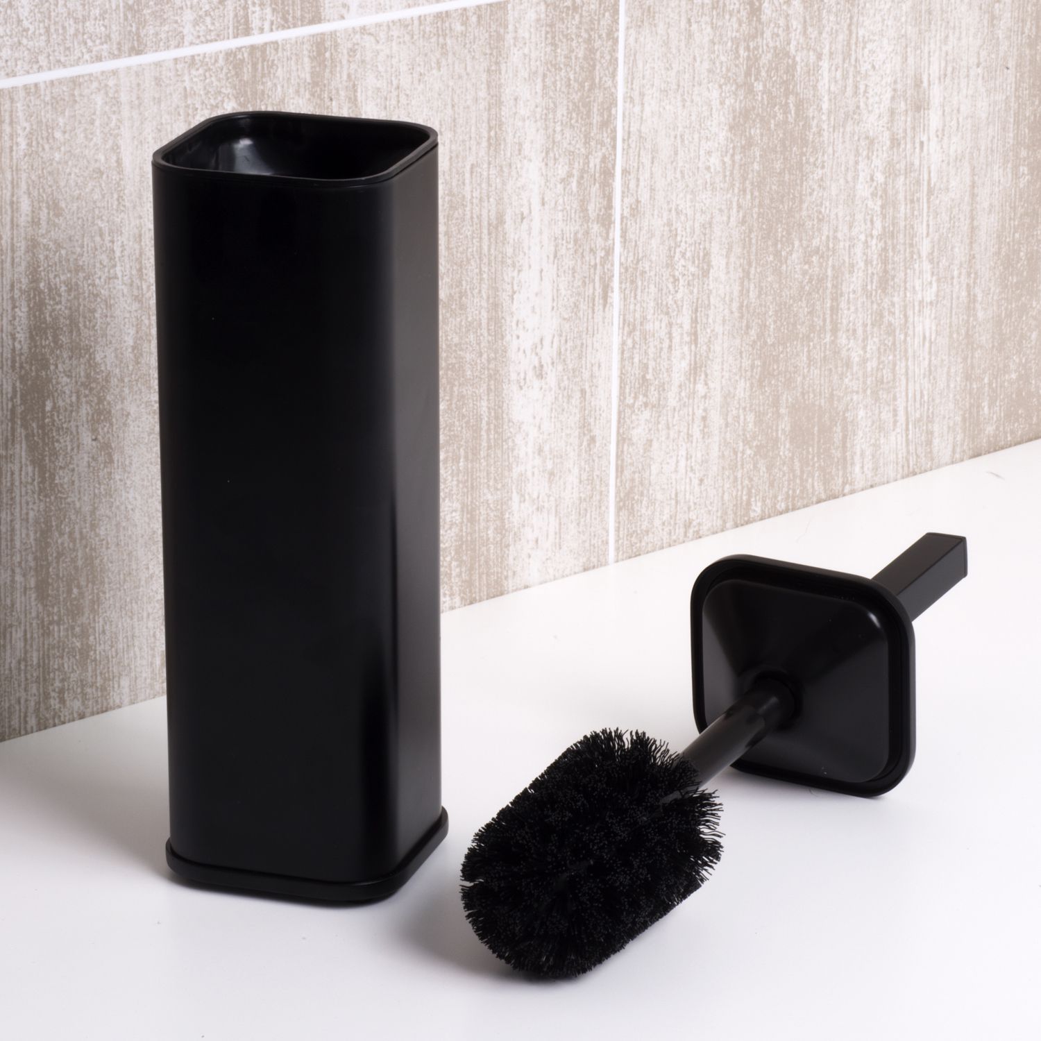 Щетка для унитаза напольная WasserKRAFT, K-1117BLACK