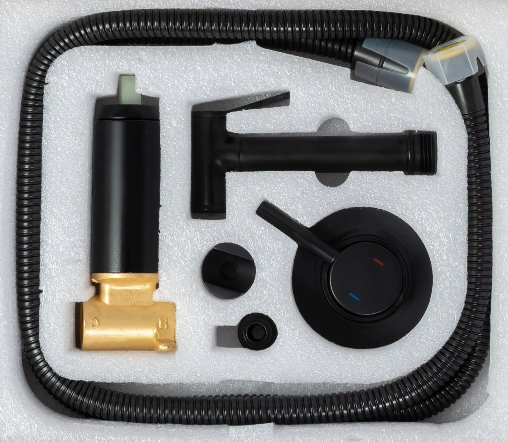 Смеситель для биде Rea Lungo Loop Black, REA-B8978