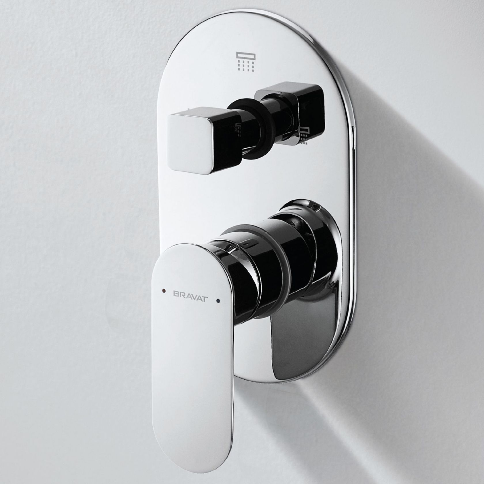 Накладка для смесителя скрытого монтажа Bravat Gina (3 функции) P69194C