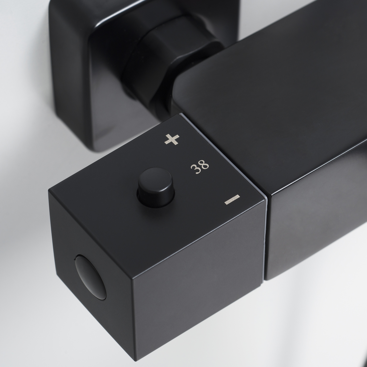 Душевой комплект со смесителем WasserKRAFT, A29901