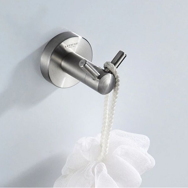 Крючок двойной (сатин) Ledeme L71705-2