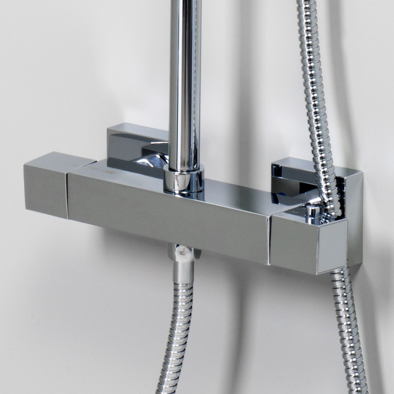 Душевой комплект с термостатическим смесителем для душа WasserKRAFT, A15502