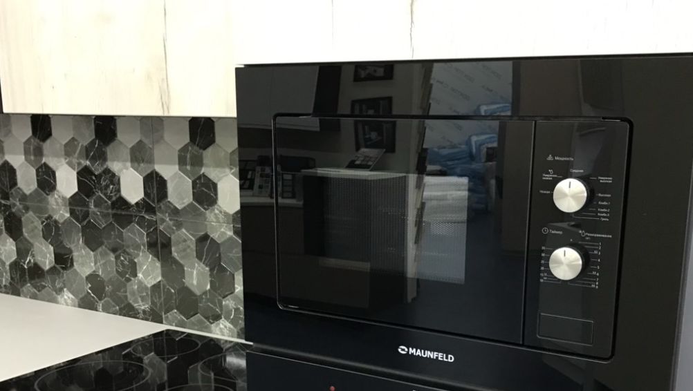 Микроволновая печь встраиваемая Maunfeld MBMO.20.2 PGB