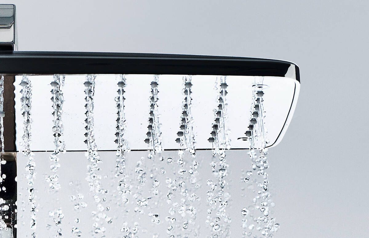 Душевая стойка с термостатом Hansgrohe Raindance Select E Showerpipe 360, 27112000