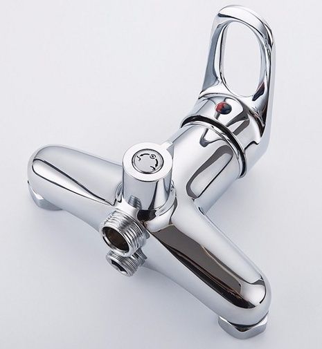 Смеситель для ванны Ledeme L2204