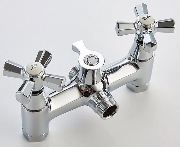 Смеситель для ванны Ledeme L3190