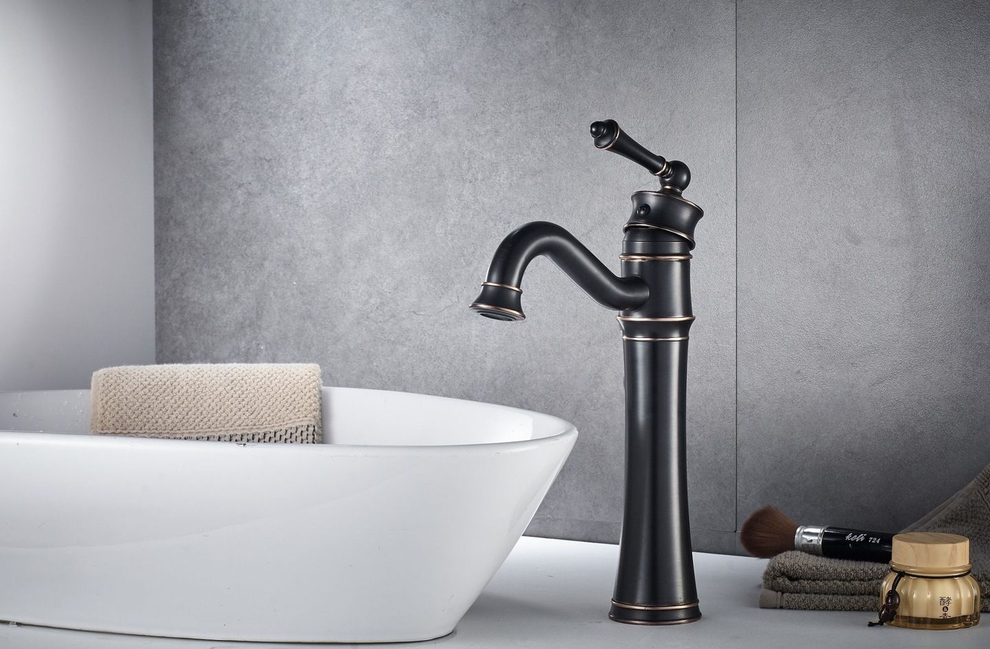 Смеситель для умывальника высокий Rea Vintage Old Black, REA-B0227