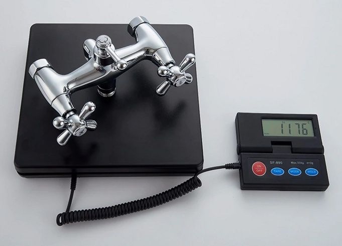 Смеситель для ванны Ledeme L2518