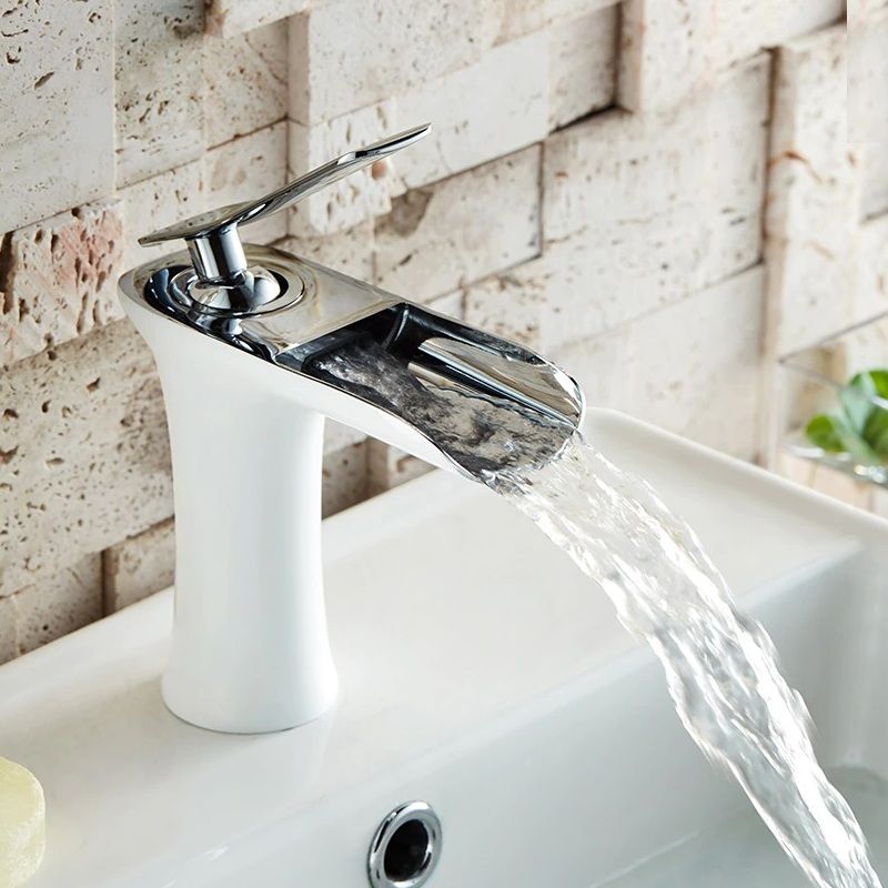 Смеситель для умывальника белый Ledeme L1055W-23